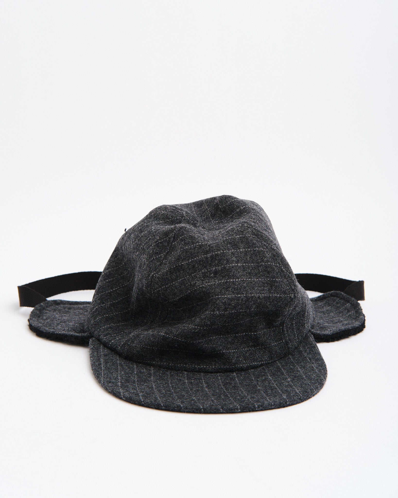 4 Panel Winter Cap with Ears Charcoal / Black - Meadow