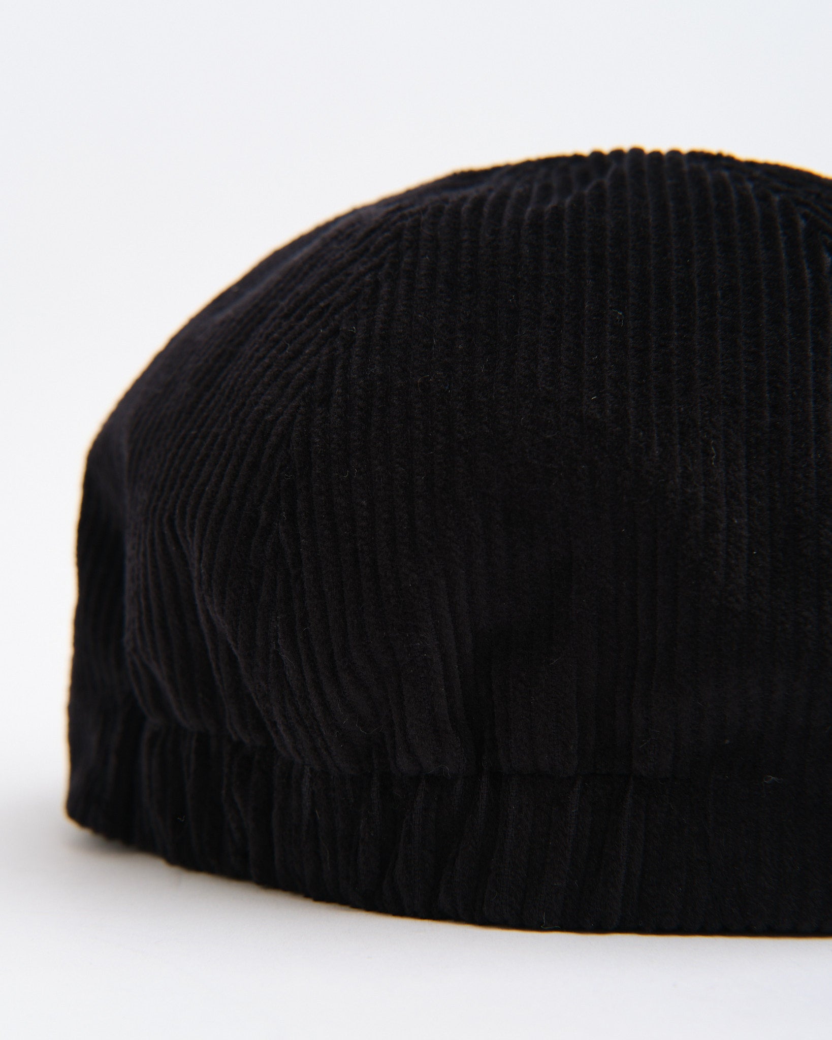 Classic 6 Panel Cap Black Corduroy - Meadow