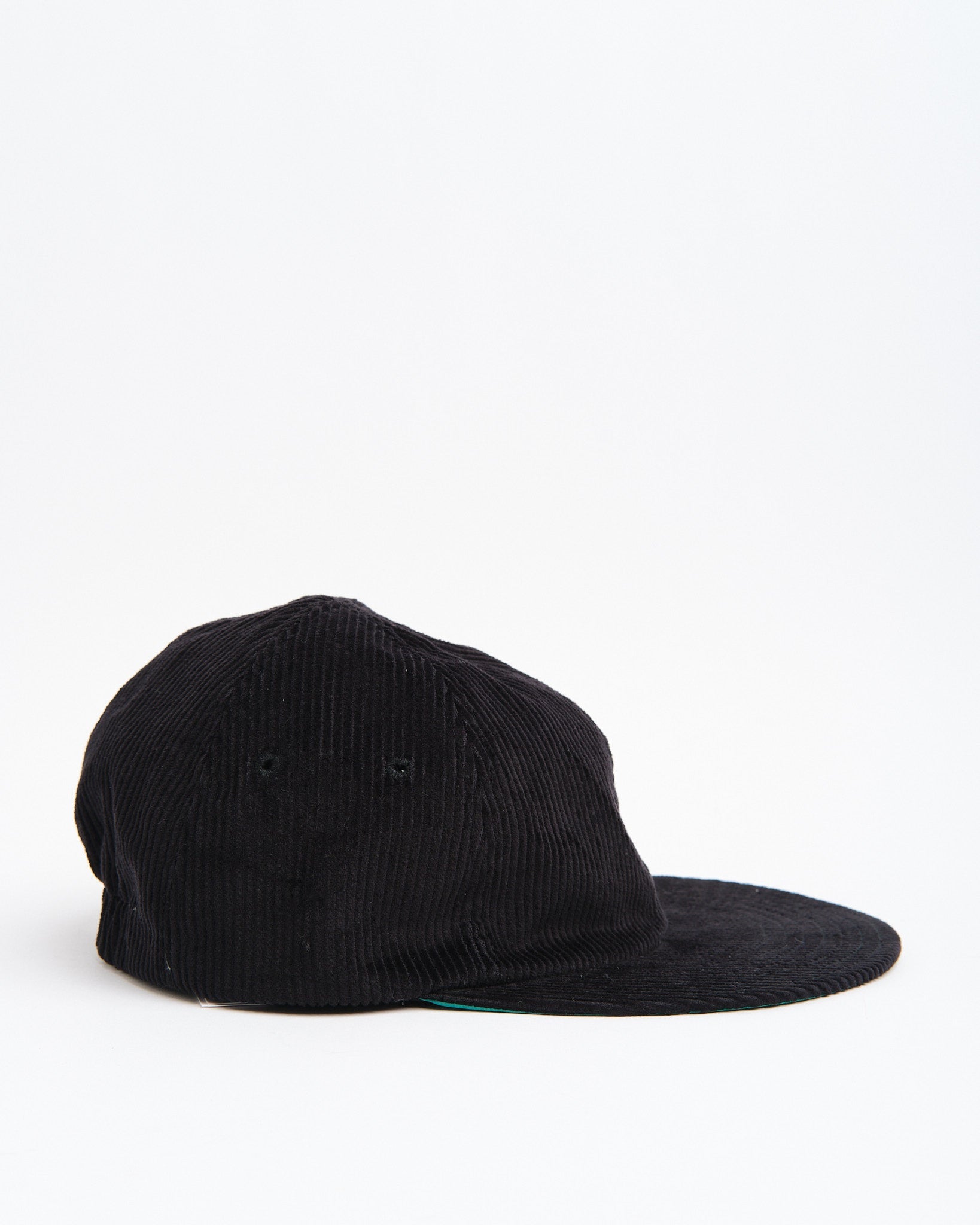 Classic 6 Panel Cap Black Corduroy - Meadow