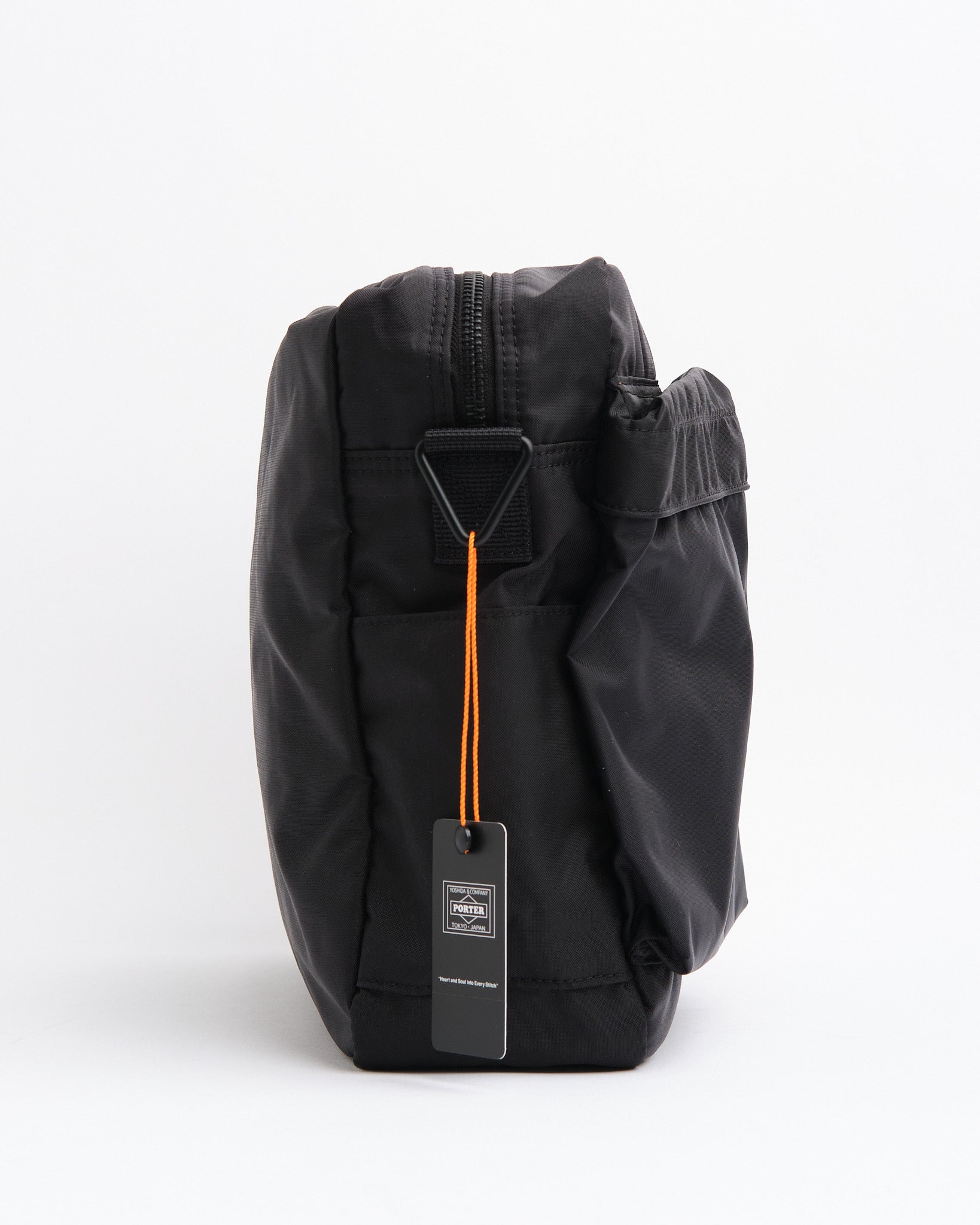 FORCE SHOULDER BAG BLACK - Meadow