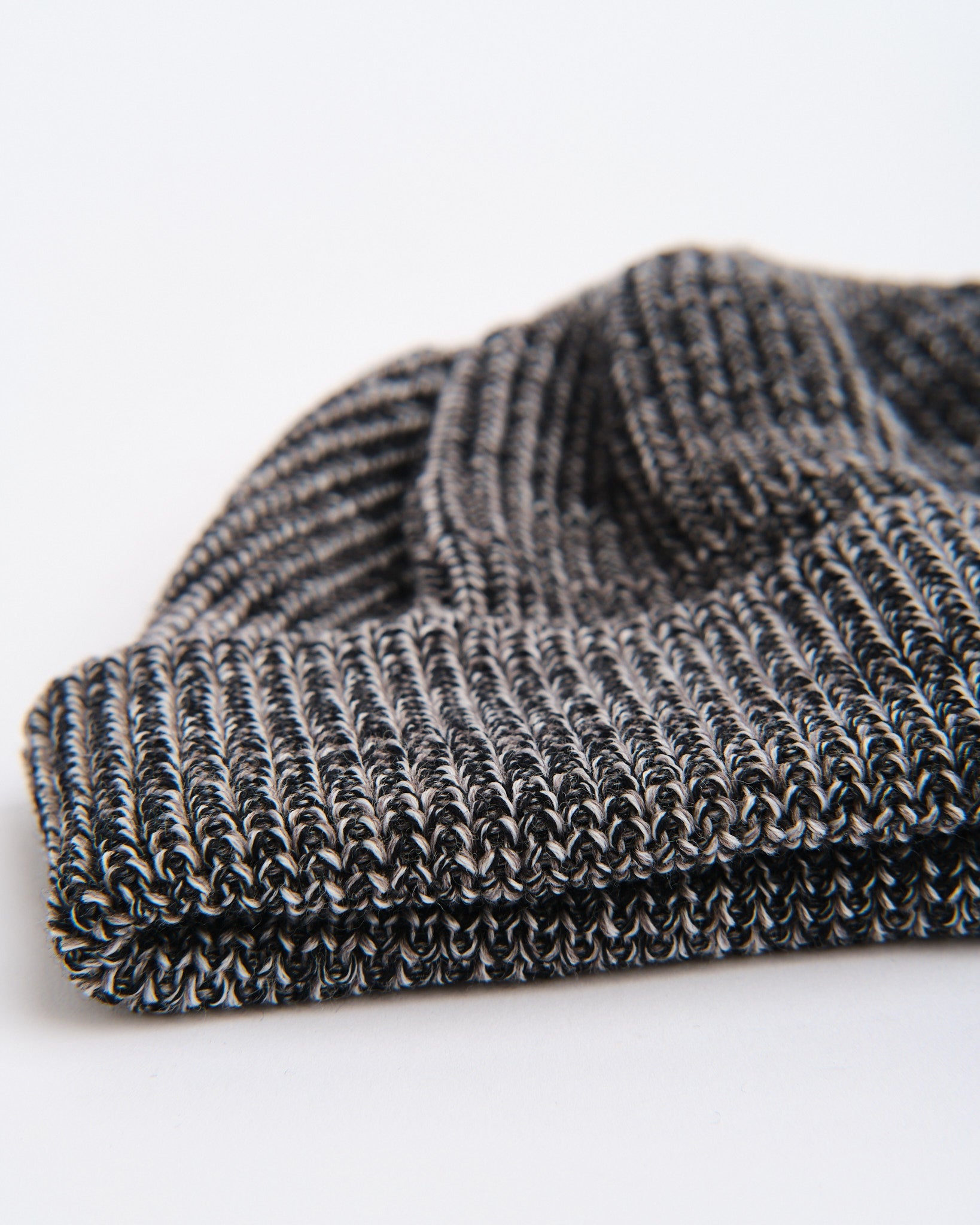 KNIT WATCH CAP GREY MIX - Meadow