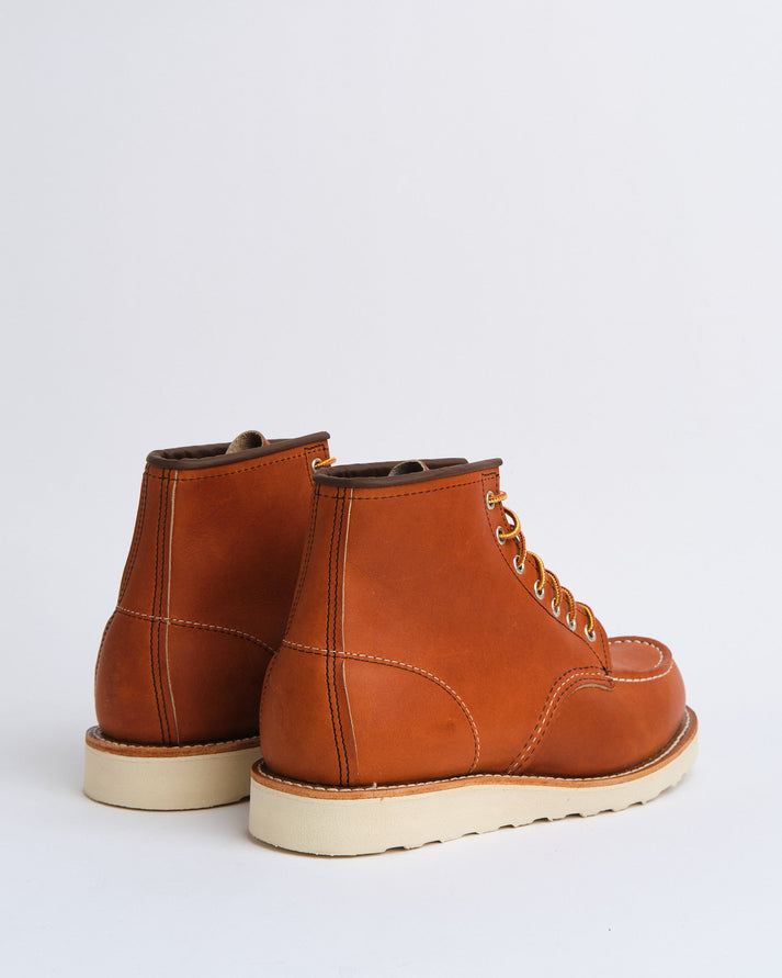 RED WING SHOES | 875 Classic Moc Toe in Oro Legacy | MEADOW