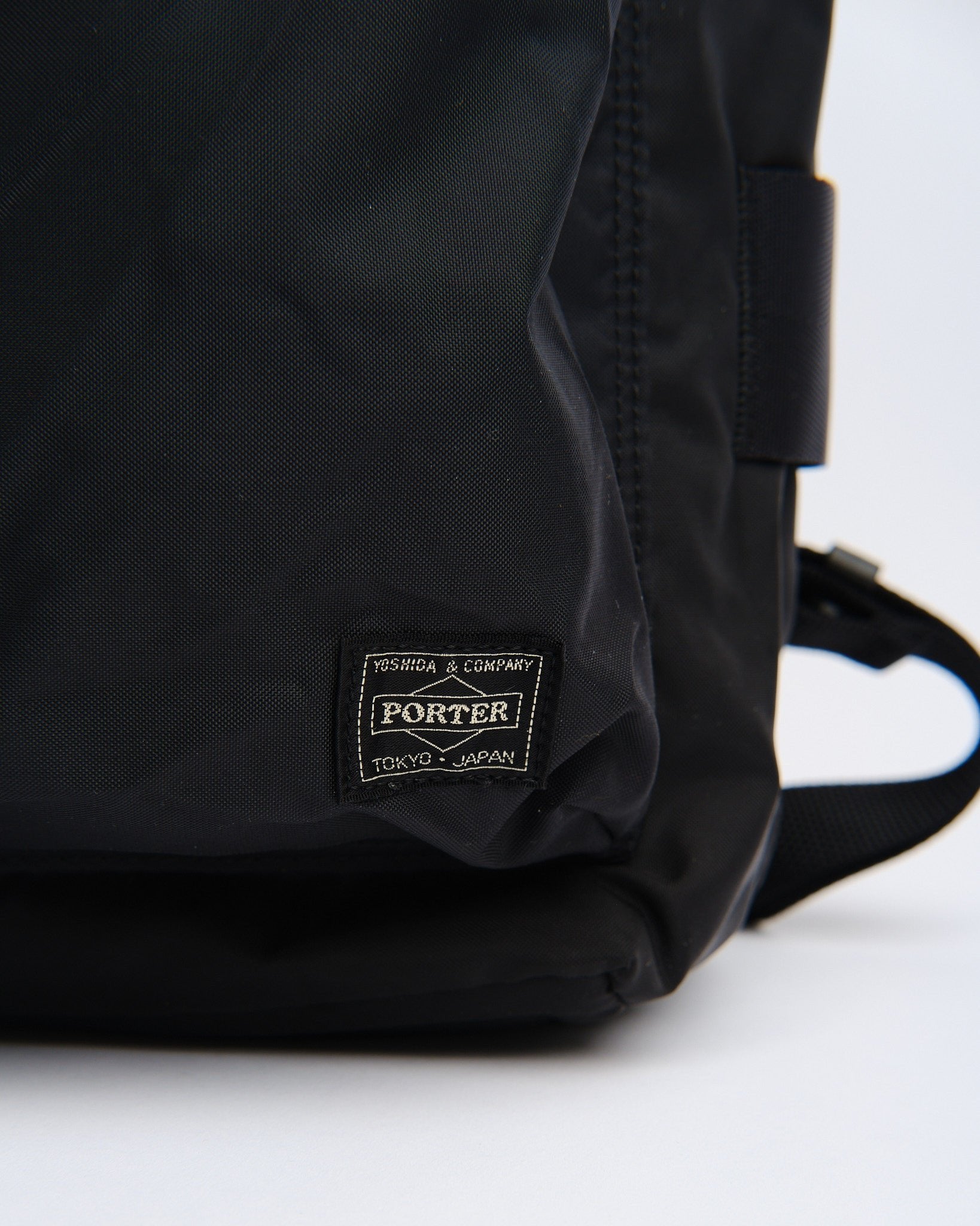 PORTER FORCE DAYPACK BLACK