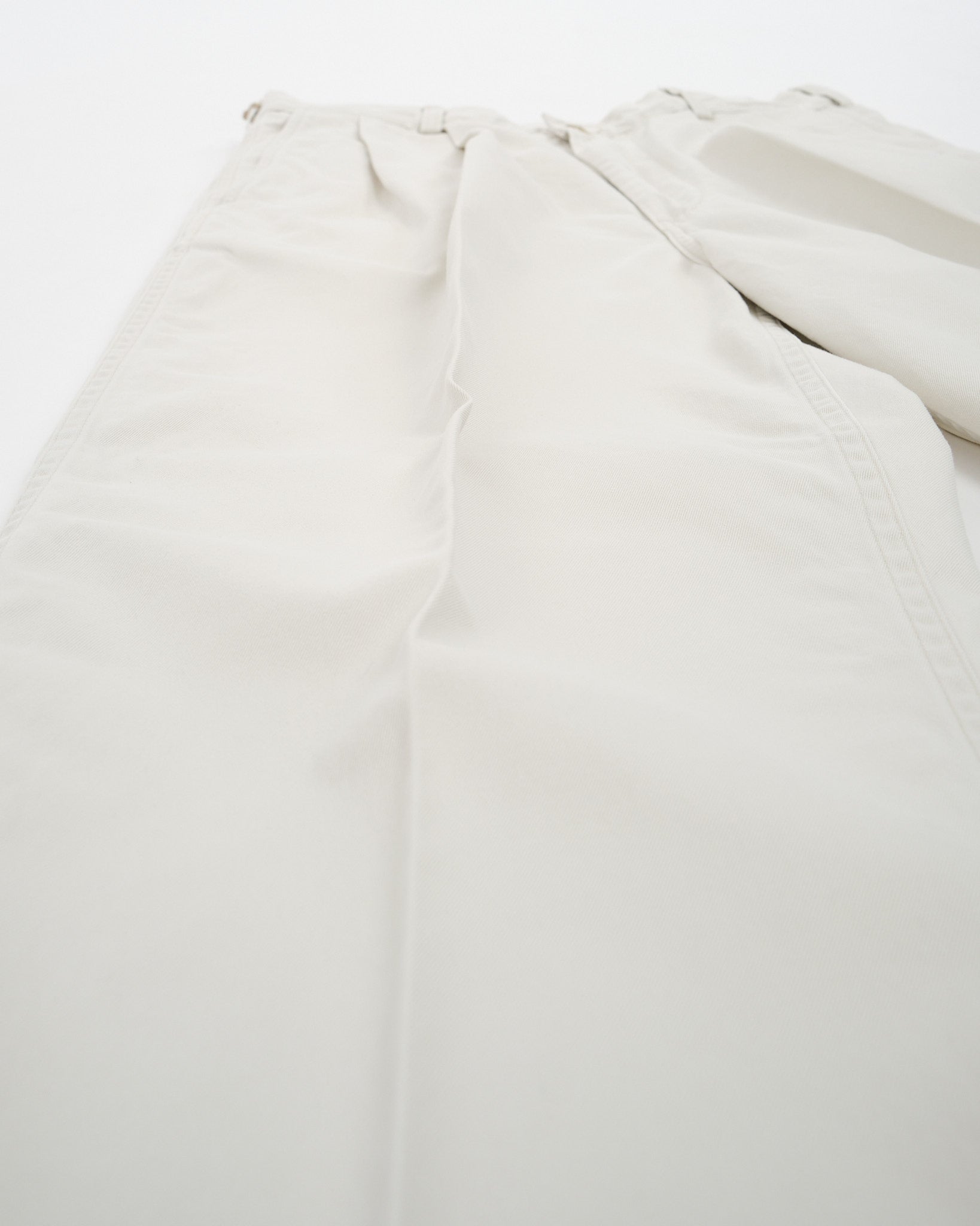 TWO TUCK WIDE TROUSERS IVORY