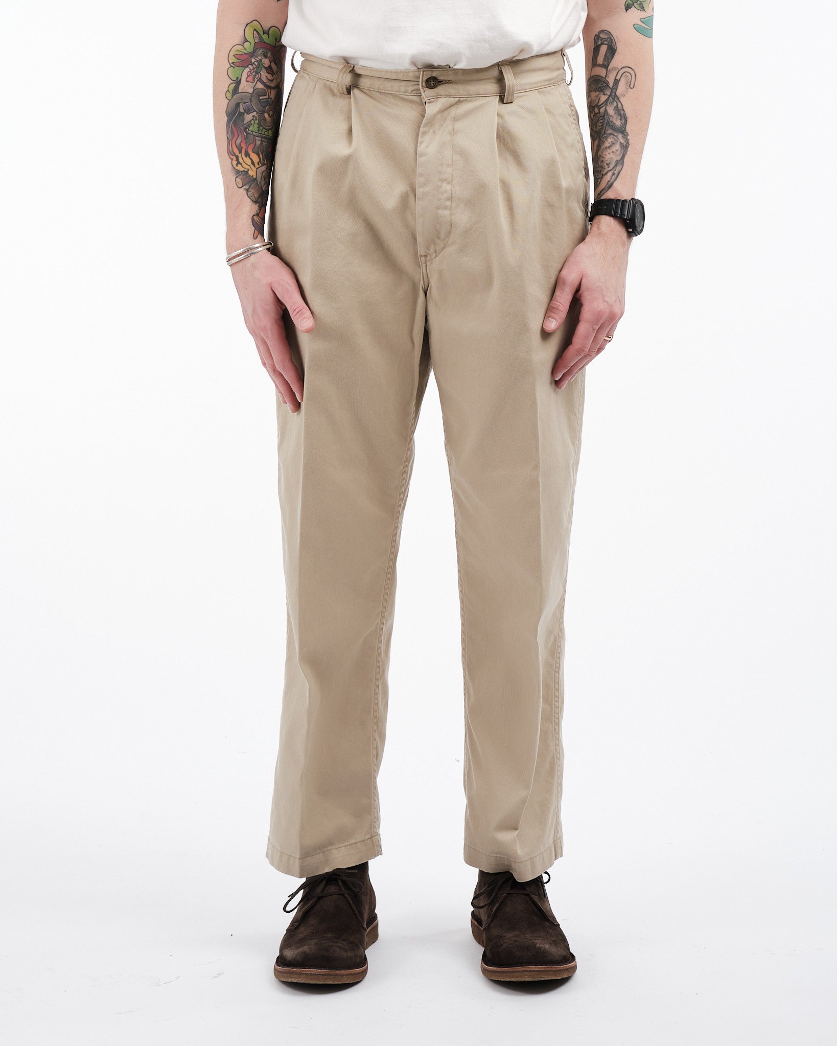 TWO TUCK WIDE TROUSERS KHAKI